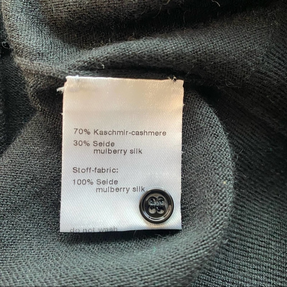 Akris Cashmere Silk Colorblock Crew Neck Sweater Size Large - Picture 6 of 7